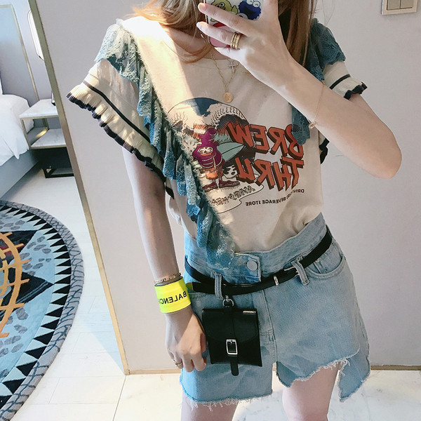 Tricou dama cu element - aplicatie si dantela in trei culori