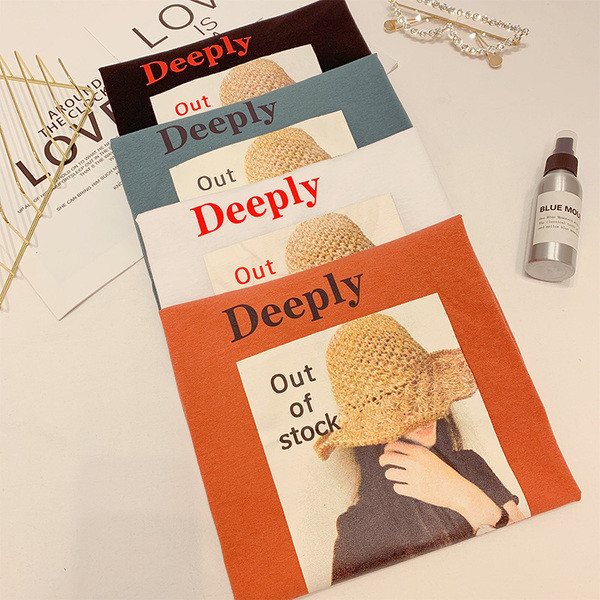 Tricou de dama modern cu aplicatie in mai multe culori