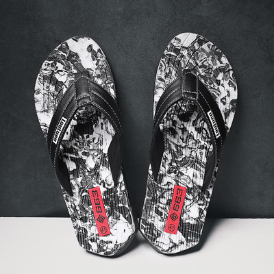 Papuci pentru bărbați actuali cu inscripție în trei culori