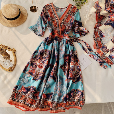 Rochie de dama colorata cu decolteu in V in doua culori