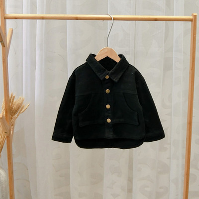 Geaca moderna pentru copii cu nasturi si buzunare in negru si bej