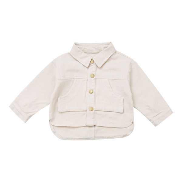 Geaca moderna pentru copii cu nasturi si buzunare in negru si bej