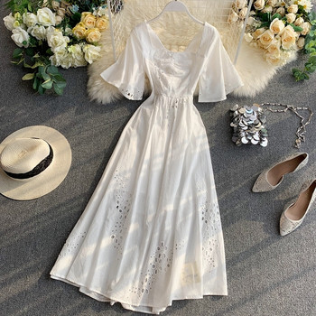 Rochie de dama cu maneci lotus in alb si dantela