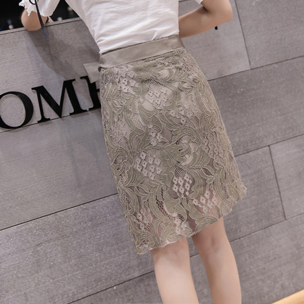 Fusta de dama eleganta din dantela in doua culori cu talie inalta