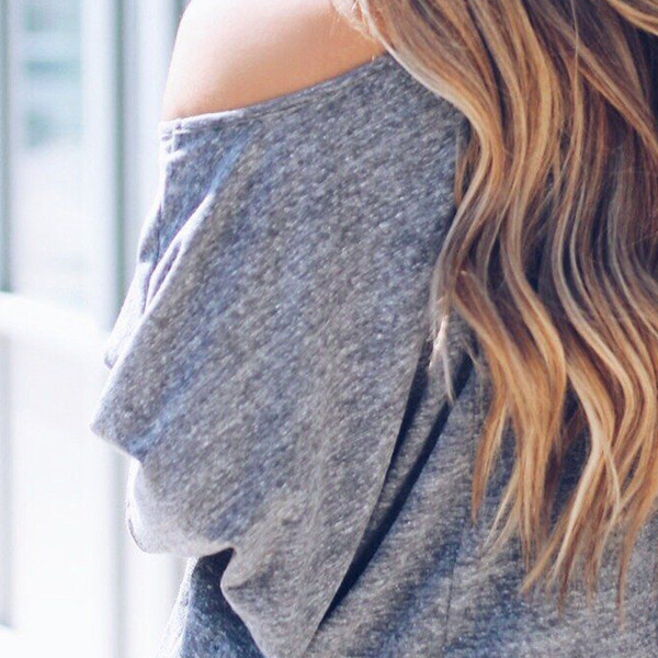 Tricou casual de damă cu decolteu O în culoarea gri