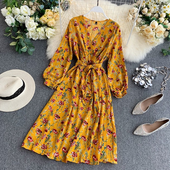 Rochie de dama cu maneca lunga in galben si roz si model floral