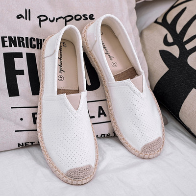 Mocasini actuali pentru bărbați - în trei culori