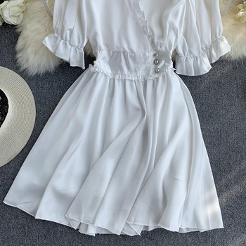 Rochie modernă de damă cu decolteu în V în alb