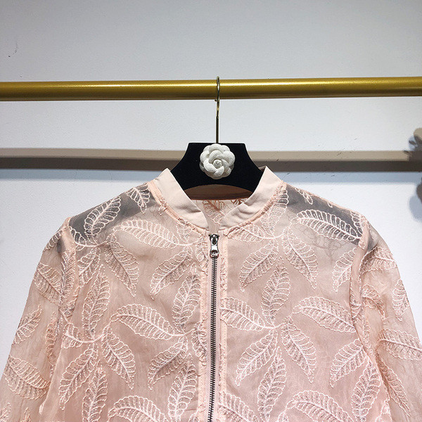 Geaca de dama subtire din dantela de culoare roz