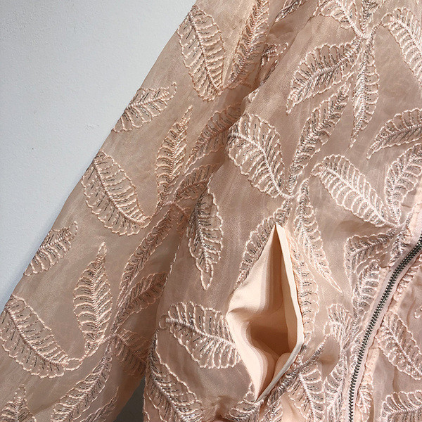 Geaca de dama subtire din dantela de culoare roz