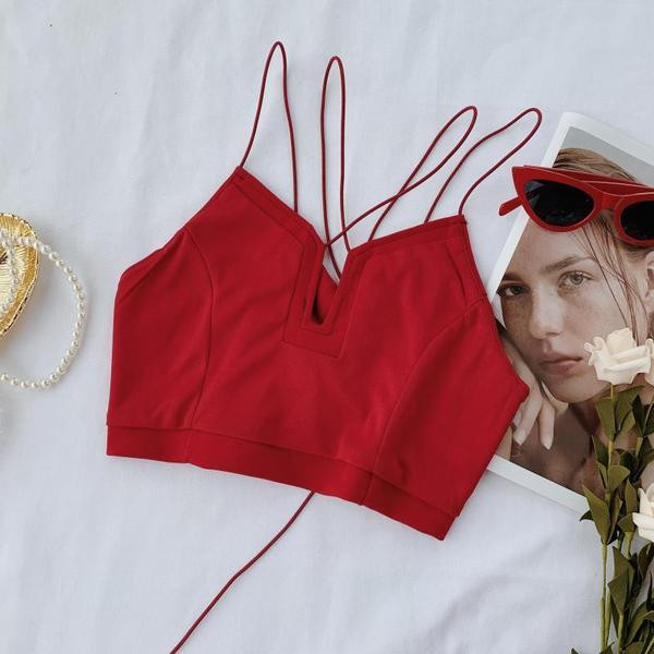 Top scurt de damă cu bretele încrucișate în trei culori