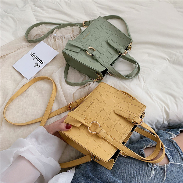 Geanta casual dama din piele ecologica cu manere scurte si lungi in diferite culori