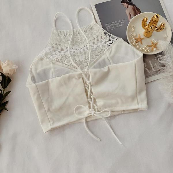 Top scurt de dama cu dantela in trei culori