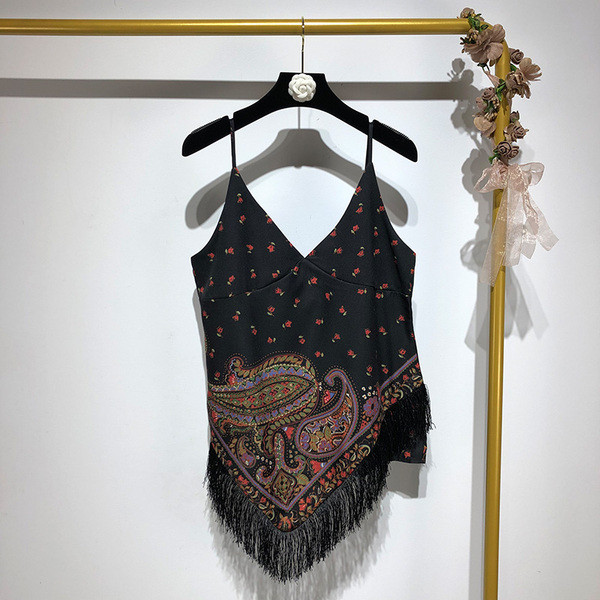 Maieu de damă cu bretele subțiri și franjuri