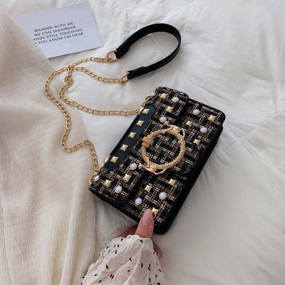 Geanta de dama la zi cu elemente metalice in mai multe culori