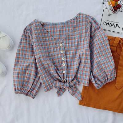 Cămașă scurtă în carouri de damă cu decolteu în V