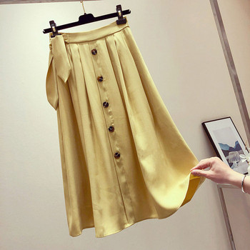 Fusta de dama decupata cu nasturi in trei culori