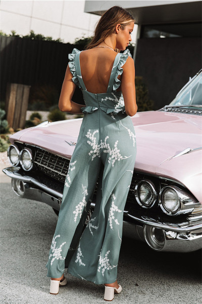 Γυναικεία ολόσωμη φόρμα με τετράγωνο λαιμόκοψη