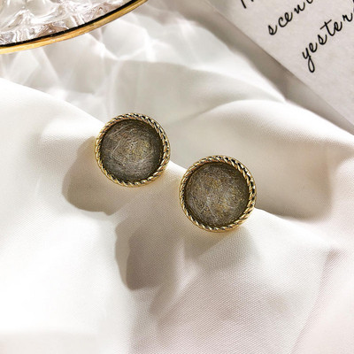 Cercei moderni de dama in trei culori cu forma rotunda