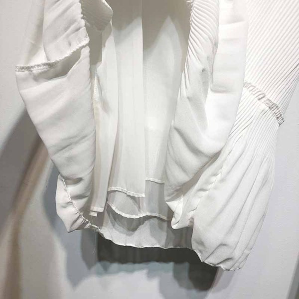 Maieu de damă plisat cu bretele largi în două culori