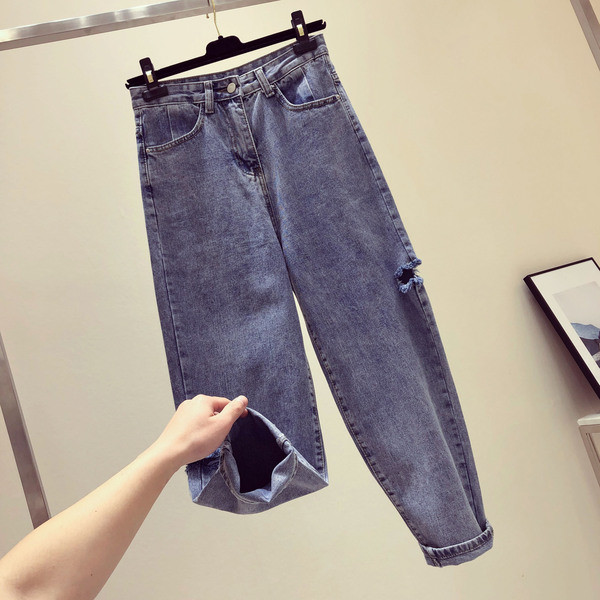 Blugi moderni de dama cu motive rupte in negru si albastru