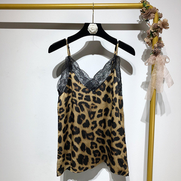 Maieu elegant de damă cu bretele subțiri, dantelă și imprimeu animal