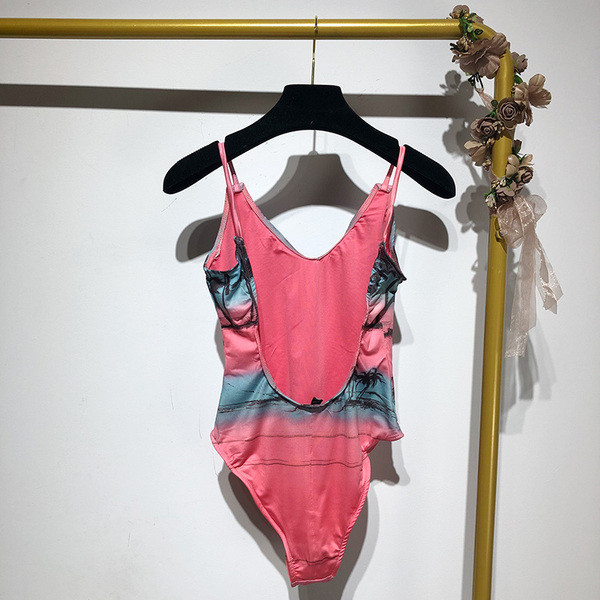 Γυναικείο ολόσωμο μαγιό   με λεπτές λωρίδες 