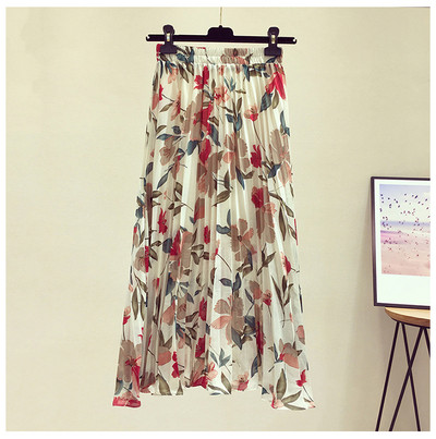 Fusta de dama moderna plisata cu motive florale