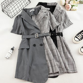 Rochie elegantă de damă cu curea de culoare gri și negru