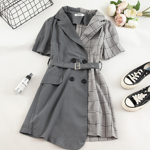 Rochie elegantă de damă cu curea de culoare gri și negru