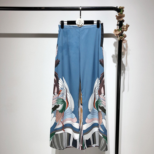 Pantaloni largi de dama in albastru cu model