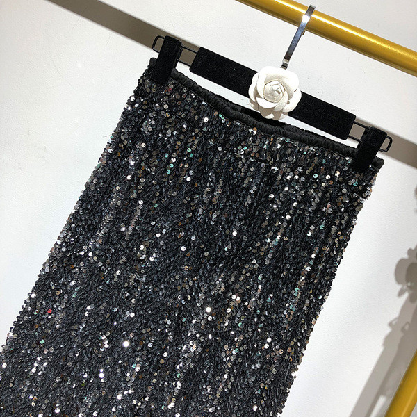 Pantaloni moderni de dama in negru cu paiete