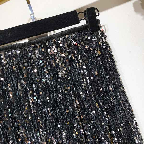 Pantaloni moderni de dama in negru cu paiete