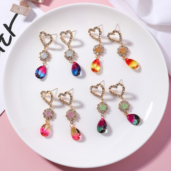 Cercei moderni de dama cu pietre - in patru culori