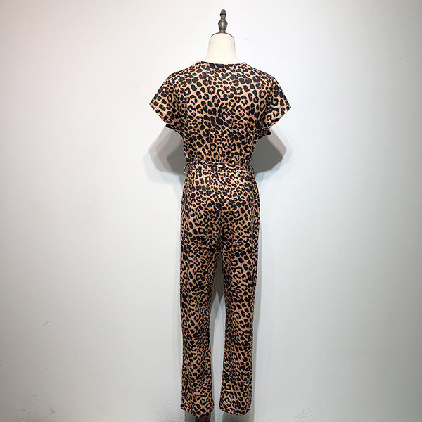 Μοντέρνα γ υναικεία ολόσωμη φόρμα  με μακρύ μανίκι με ζωικό σχέδιο