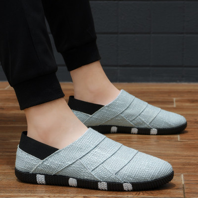 Mocasini moderni pentru bărbați cu talpă plată - în trei culori