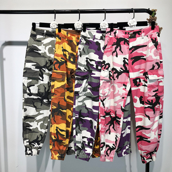 Pantaloni sport de damă cu model de camuflaj - patru culori
