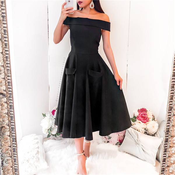 Rochie elegantă de damă cu umerii goi, în negru și albastru