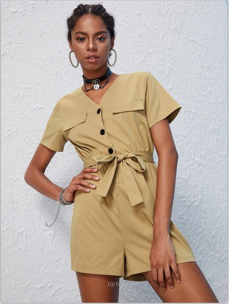 Γυναικείες ολ΄σωμες φόρμες με μανίκια και κουμπιά σε μπεζ χρώμα