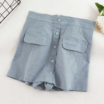 Pantaloni scurti de dama la moda cu talie inalta si nasturi in mai multe culori