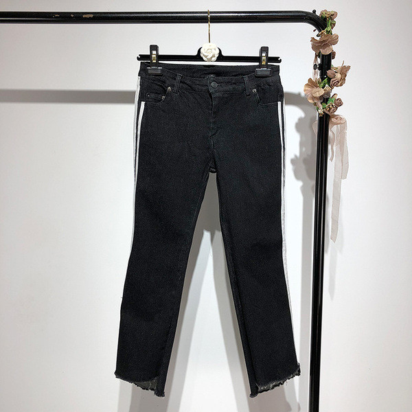 Blugi de dama model slim in negru cu margini