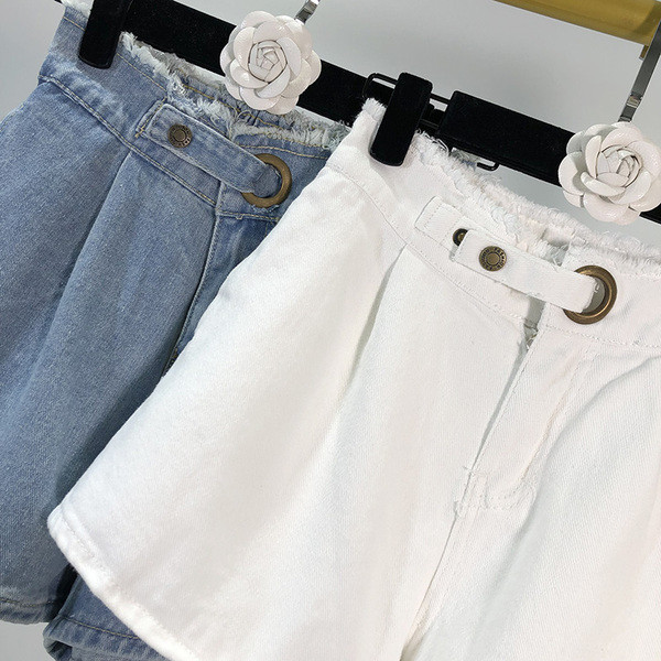 Blugi scurti de dama in doua culori - albastru si alb