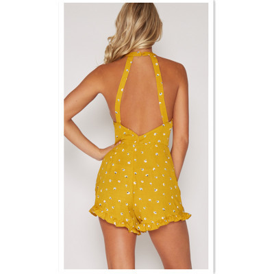 Γυναικεία καλοκαιρινή ολόσωμη φόρμα  σε κίτρινο χρώμα -κοντό  μοντέλο