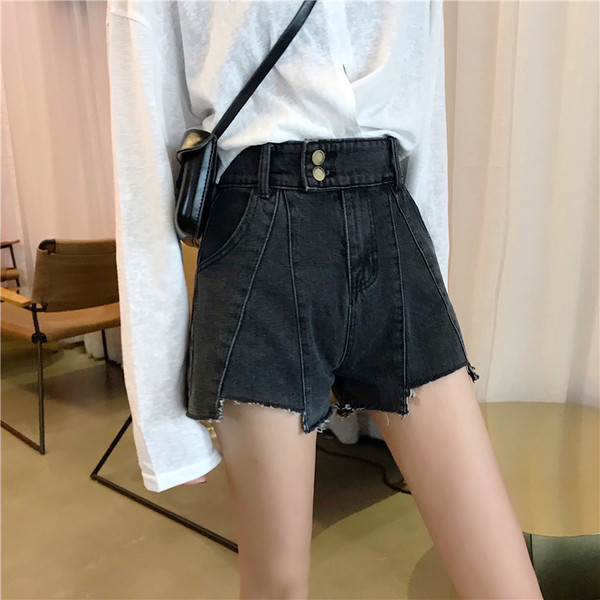 Pantaloni scurți casual de damă cu talie înaltă