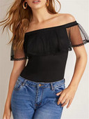 Bluză de damă modernă cu umerii goi, în negru