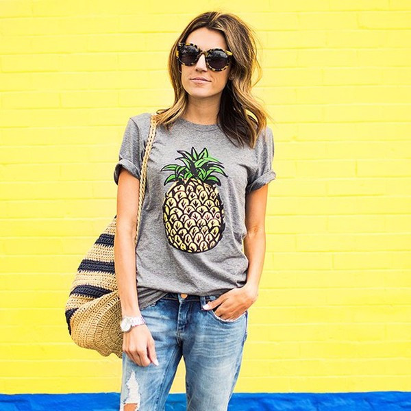 Tricou casual dama cu aplicatie gri