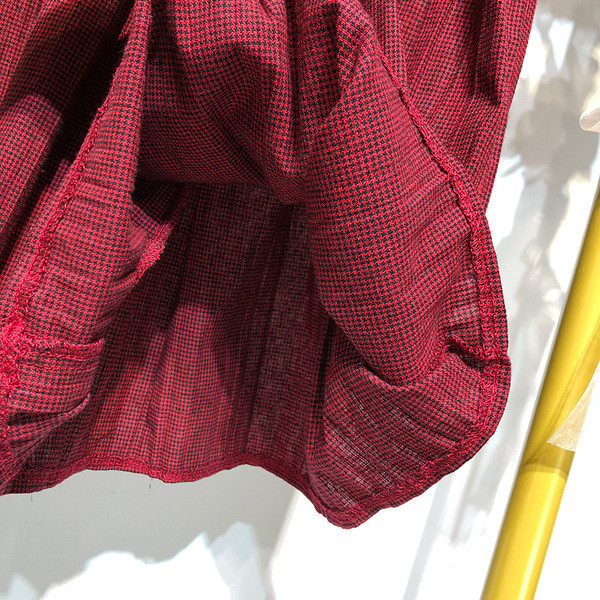 Pantaloni scurți plisați de damă