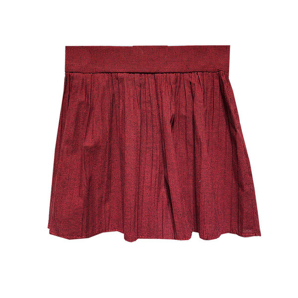 Pantaloni scurți plisați de damă