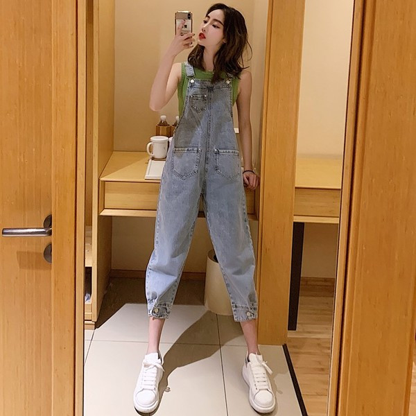 Γυναικεία ολόσωμη φόρμα  τζιν σε μπλε χρώμα