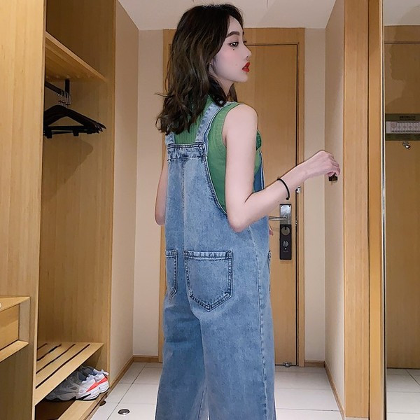 Γυναικεία ολόσωμη φόρμα  τζιν σε μπλε χρώμα